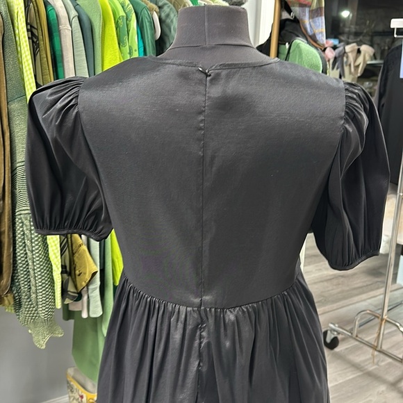 LIKELY Puff Sleeve Elegant Black Midi Dress Size 10 - Picture 7 of 8